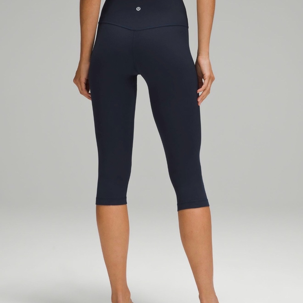 lululemon athletica Black Capri Leggings